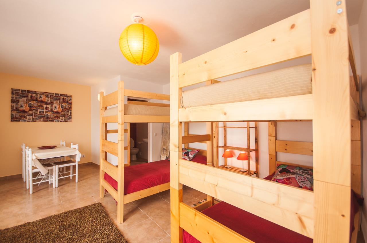Bed and Breakfast Rivers Nation Surf Camp Атогиа-да-Балейя Экстерьер фото